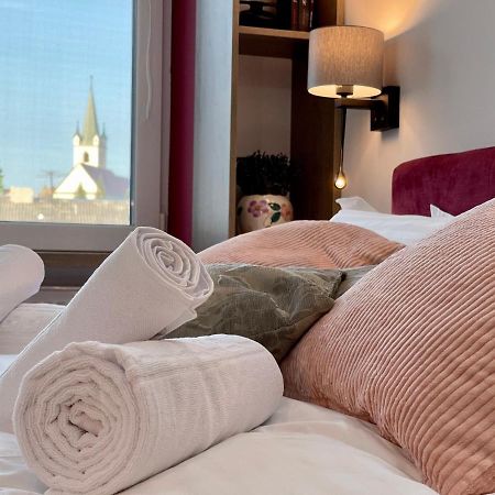Jeny Boutique Apartment Тыргу-Муреш Экстерьер фото