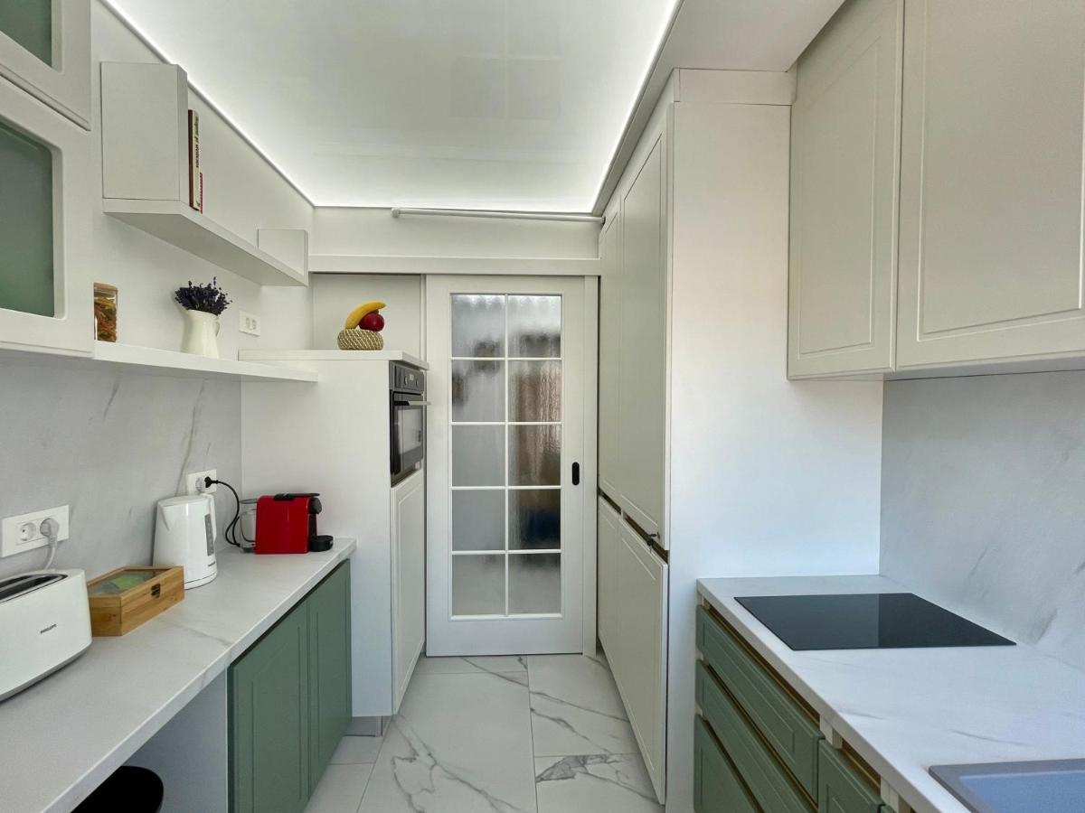 Jeny Boutique Apartment Тыргу-Муреш Экстерьер фото